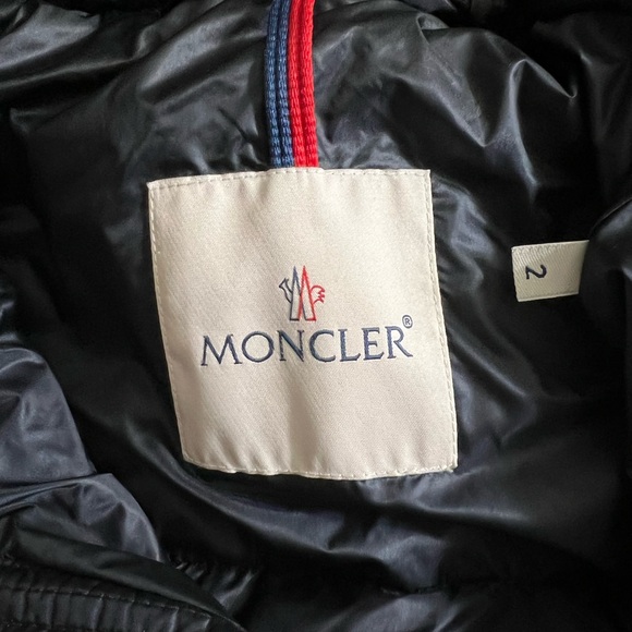 Moncler Eliot Giubbotto Longue Saison Mens Down Jacket - Picture 4 of 4